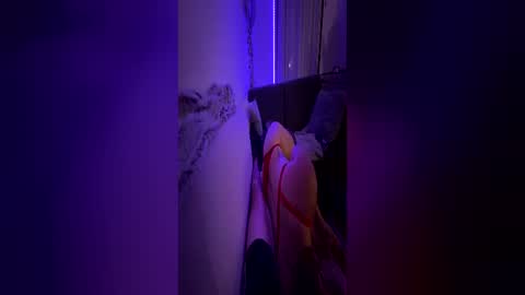 nicetoseeyou1235 online show from June 27, 3:00 am