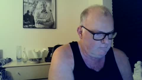 nicexxdane online show from February 10, 4:52 am