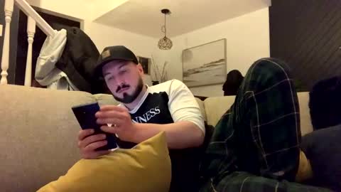 Snapshot of niceynice11 chatting on December 23, 6:44 am NiceyNice online show from December 23, 6:44 am