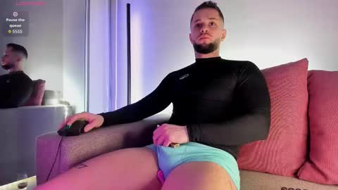 Nicholassx online show from January 7, 5:43 am