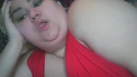 Snapshot of nicholle chatting on February 22, 12:16 am Nicholle online show from February 22, 12:16 am