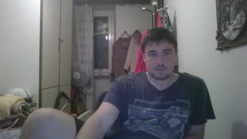 Snapshot of nick1213n chatting on December 23, 12:35 am nick1213n online show from December 23, 12:35 am