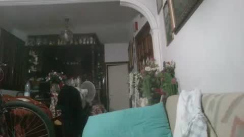 Snapshot of nick1213n chatting on November 3, 2:57 am nick1213n online show from November 3, 2:57 am