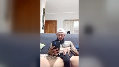 nick180294 online show from June 16, 4:53 pm