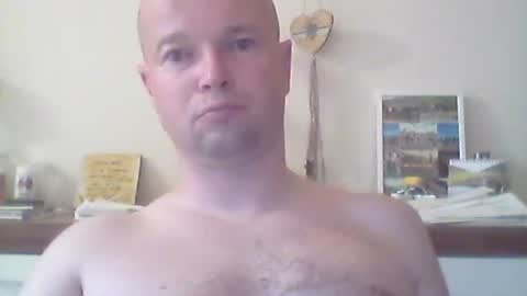 Snapshot of nick1990b chatting on August 3, 6:11 pm nick1990b online show from August 3, 6:11 pm