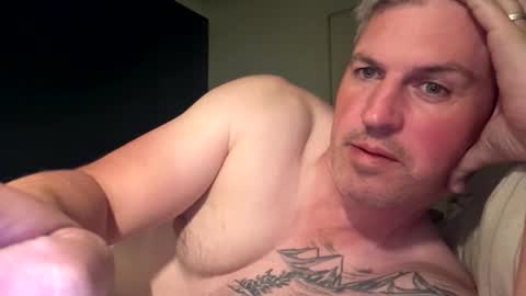 nick578320 online show from April 28, 1:27 pm