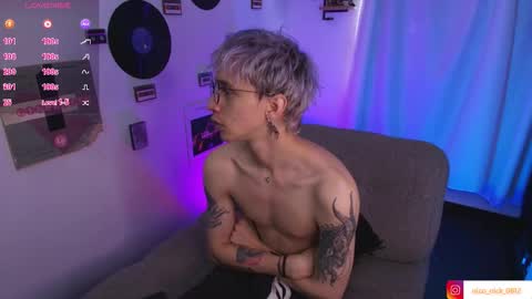 Nico online show from March 12, 7:42 pm