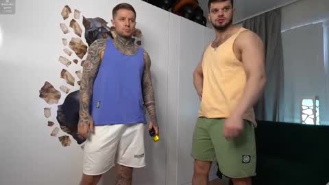 Snapshot of nick_howlenxx chatting on October 23, 12:04 pm nick_howlenxx online show from October 23, 12:04 pm