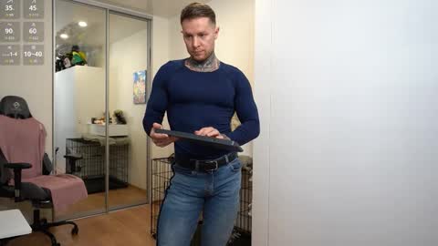 Snapshot of nick_howlenxx chatting on October 30, 5:02 pm nick_howlenxx online show from October 30, 5:02 pm