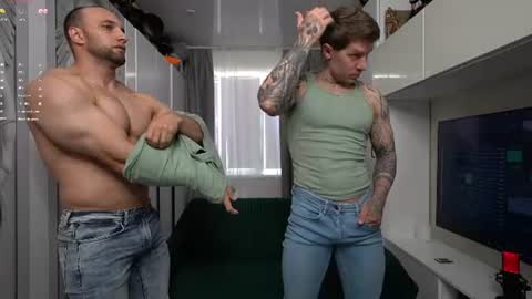 nick_howlenxx online show from June 30, 12:06 pm