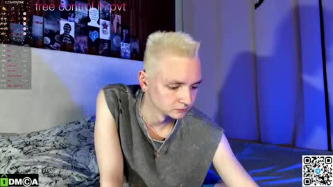 Snapshot of nick_kule chatting on November 27, 9:28 pm nick_kule online show from November 27, 9:28 pm