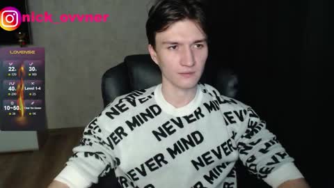 Snapshot of nick_owner chatting on October 25, 11:10 pm Nick online show from October 25, 11:10 pm