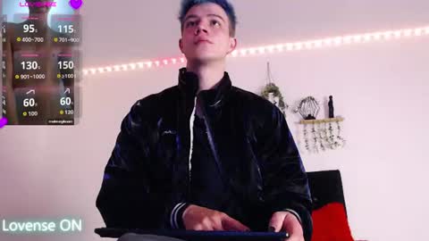 Nick  online show from June 11, 5:44 pm