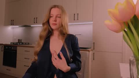 Nicka Cherie online show from February 28, 5:25 pm