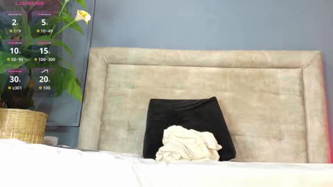 Your baby Nicol  online show from February 18, 2:13 pm