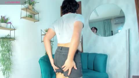 nicki_ripperton online show from February 26, 11:53 am