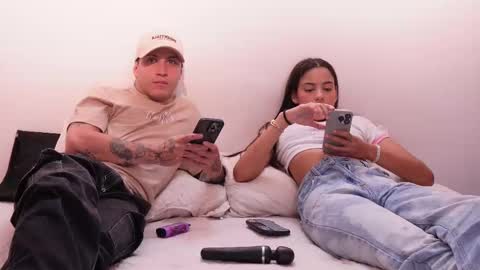 nicky and blake online show from February 24, 9:09 pm