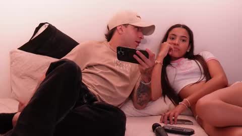 nicky and blake online show from February 25, 12:14 am