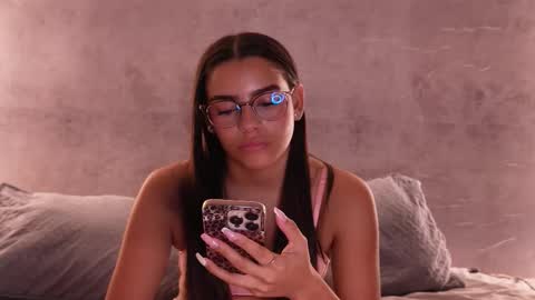 nicky and blake online show from February 4, 3:29 pm