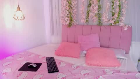 nicky_bonny18 online show from February 5, 12:10 pm