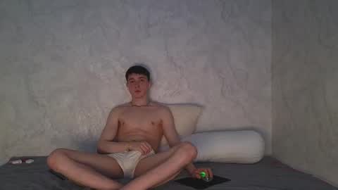 Snapshot of nicky_mart chatting on June 1, 5:36 pm Nicki Danny online show from June 1, 5:36 pm