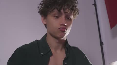 Snapshot of nicky_neal chatting on September 14, 11:31 am Nicky Neal online show from September 14, 11:31 am