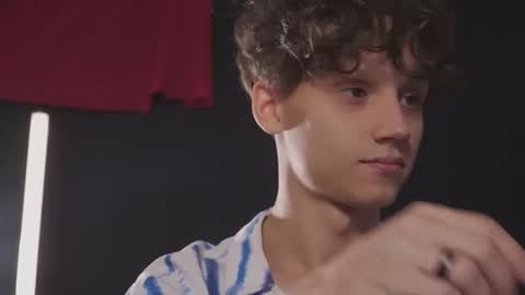 Snapshot of nicky_neal chatting on October 2, 8:05 pm Nicky Neal online show from October 2, 8:05 pm