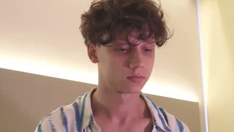 Snapshot of nicky_neal chatting on October 21, 11:49 pm Nicky Neal online show from October 21, 11:49 pm