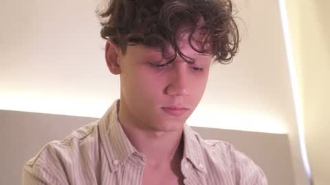 Snapshot of nicky_neal chatting on November 6, 12:55 am Nicky Neal online show from November 6, 12:55 am