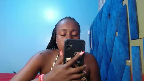 Snapshot of nicky_nikita chatting on October 5, 4:05 pm Nikita online show from October 5, 4:05 pm
