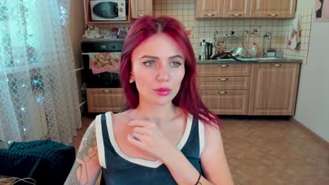 Nicky Weekends online show from December 24, 9:06 am