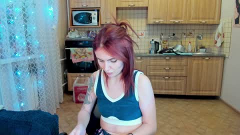 Nicky Weekends online show from December 24, 12:11 pm