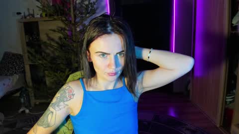 Nicky Weekends online show from January 18, 3:09 am