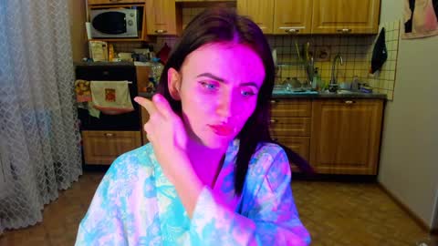 Nicky Weekends online show from January 28, 12:11 pm