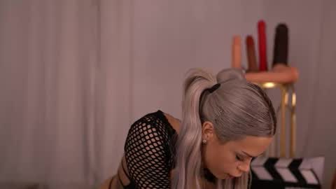 Snapshot of nickybennz chatting on September 30, 5:40 pm Nicky online show from September 30, 5:40 pm