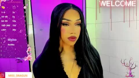 Snapshot of nickynoa chatting on October 28, 4:49 am Nicky online show from October 28, 4:49 am