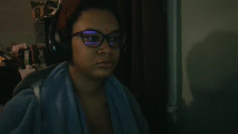 nickythehawtie online show from February 12, 8:09 am