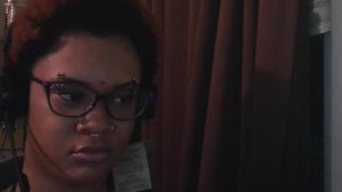 nickythehawtie online show from March 1, 8:38 am