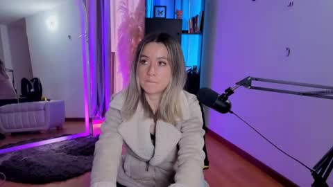 Nicky online show from July 14, 4:13 pm