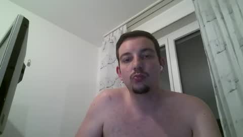 nico0205k online show from June 18, 1:06 am