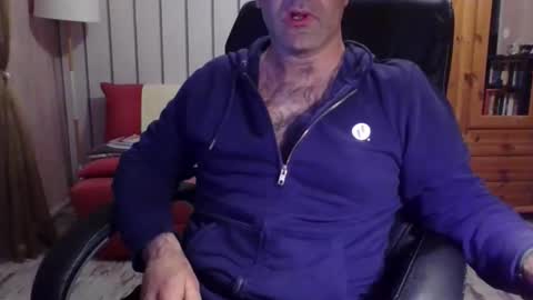 nico82_fr online show from April 2, 10:51 pm