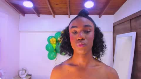 nico_dior online show from March 18, 4:04 am