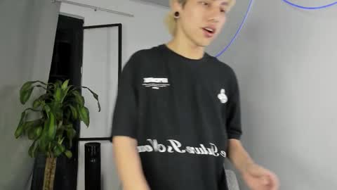 Nico  online show from September 16, 3:40 am