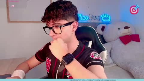 Snapshot of nico_prince chatting on April 13, 8:36 pm nico online show from April 13, 8:36 pm