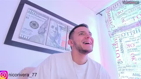 Snapshot of nico_rivera chatting on November 21, 2:27 pm Nicolas online show from November 21, 2:27 pm