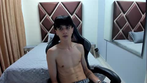 Nico  online show from May 22, 7:52 pm