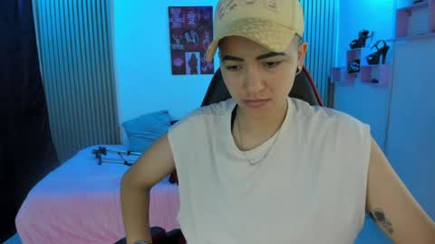 Snapshot of nicocoox chatting on June 7, 9:18 pm NICO online show from June 7, 9:18 pm