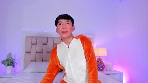 Snapshot of nicocute_ chatting on June 26, 6:56 pm NICOLAS online show from June 26, 6:56 pm
