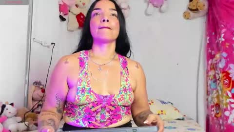  NICOL  online show from February 4, 11:20 pm