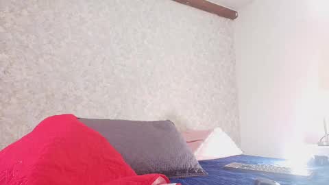 Snapshot of nicol_ferrer chatting on September 8, 7:24 pm Nicol online show from September 8, 7:24 pm